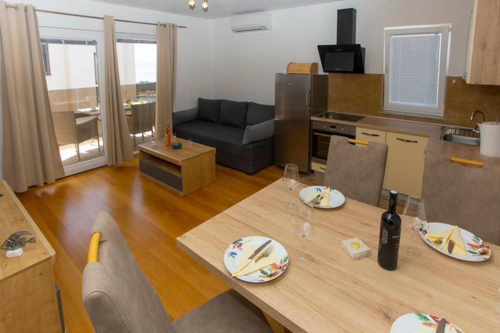 Apartments Vladimir #3 Makarska Exterior foto
